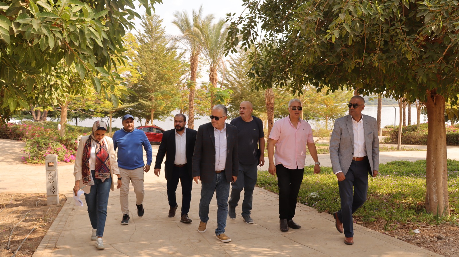 الدكتور وليد قانوش خلال جولته