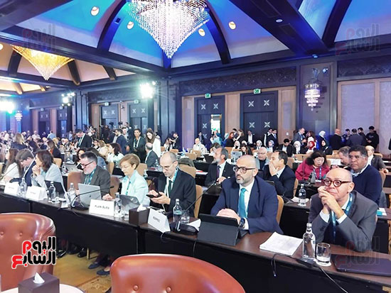 إجتماع غير رسمى لرؤساء الوفود المشاركة إجتماع غير رسمى لرؤساء الوفود المشاركة