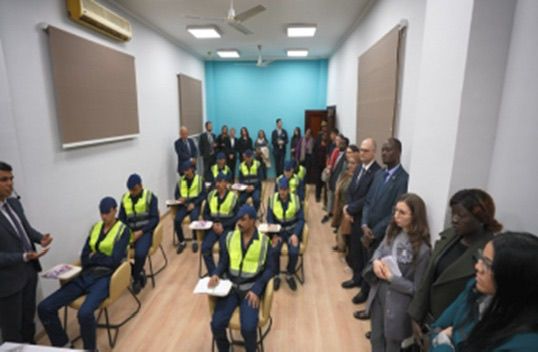 وفد دبلوماسي يزور مركز الإصلاح والتأهيل بالعاشر من رمضان (9)