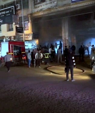 حريق في مول تجاري بأسوان (2)