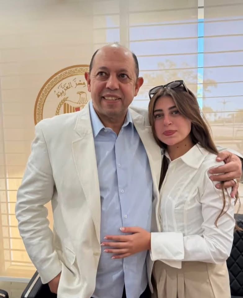 أحمد سليمان وابنته