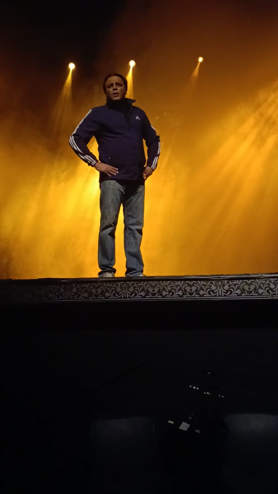 تامر عبد المنعم يجسد شخصية الزعيم عادل امام