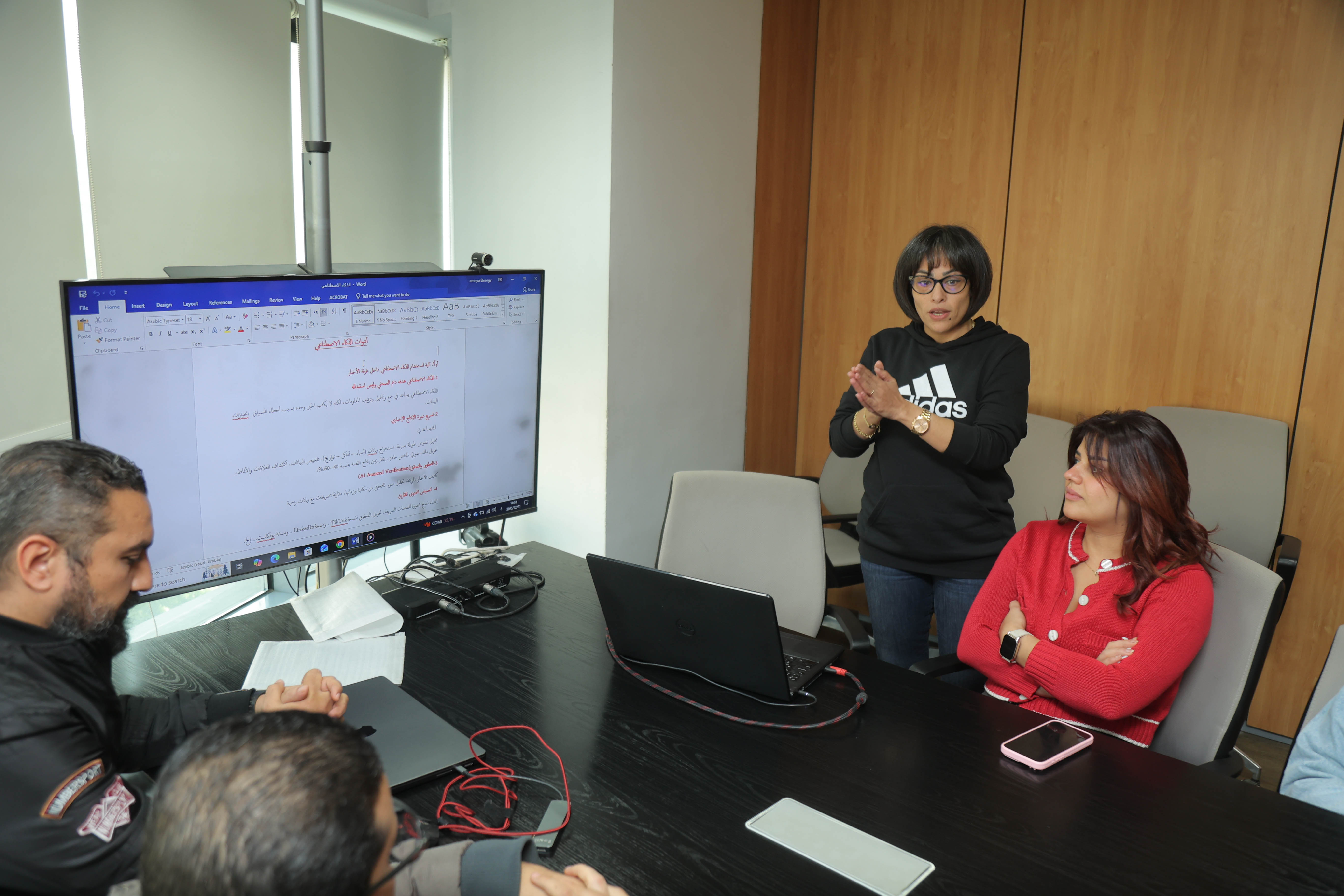 الزميلة أمنية الموجي والزميلة هناء أبو العز الزميلة أمنية الموجي والزميلة هناء أبو العز