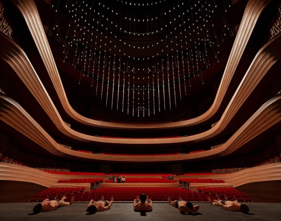 المخطط من الداخل