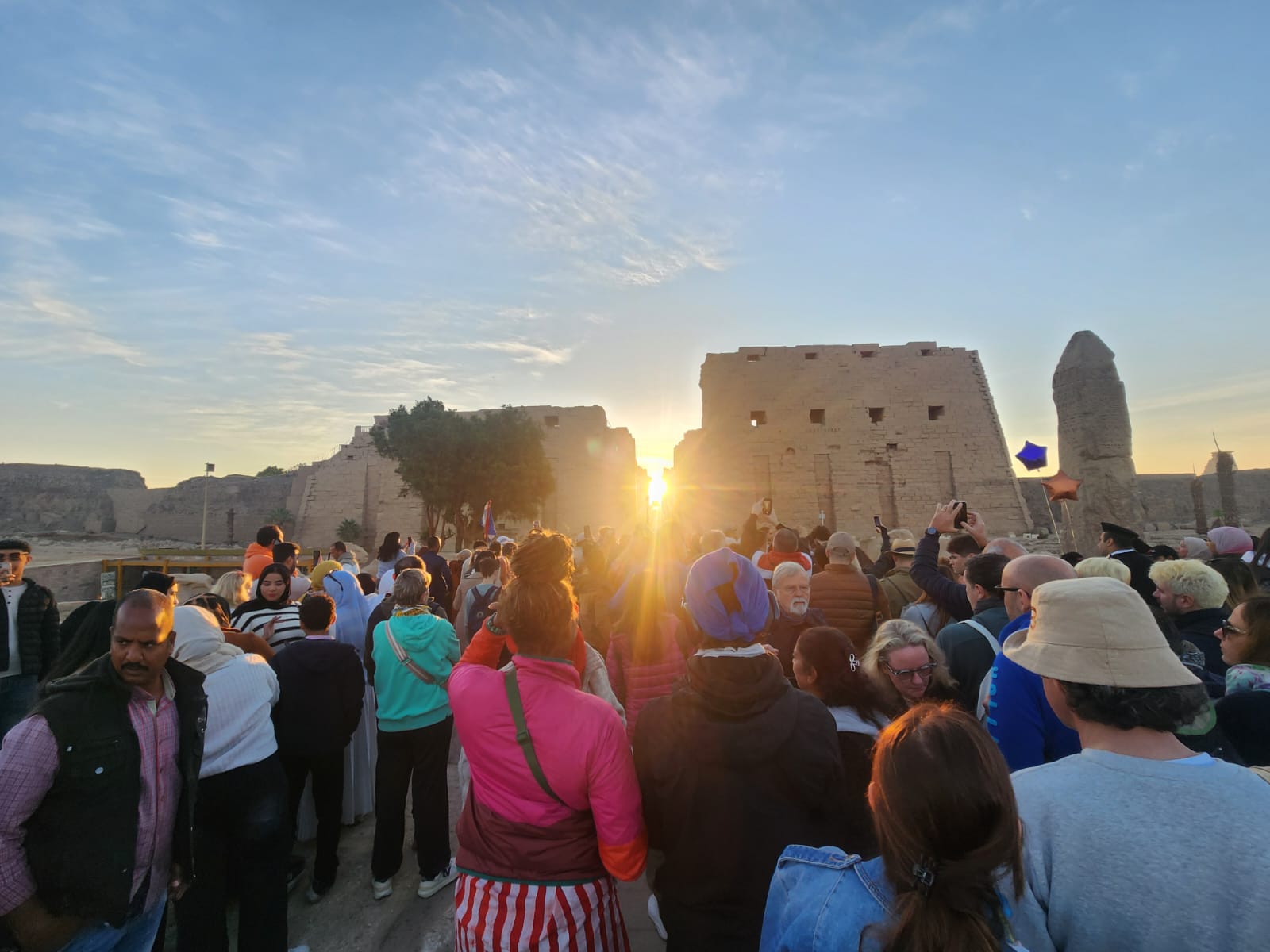 تعامد الشمس على مقصورة قدس الأقداس (4)