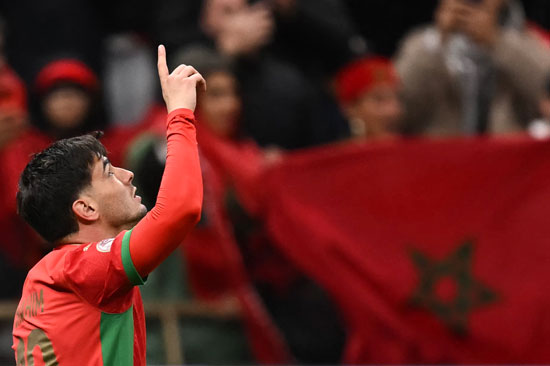 دياز يحتفل بالهدف