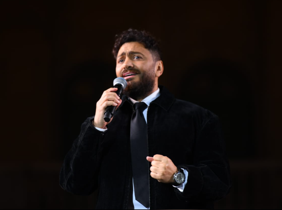 حفل الفنان تامر حسنى