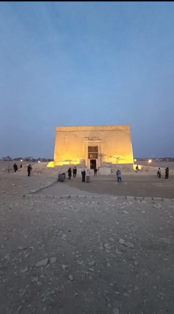 الشمس تغيب عن قدس الأقداس (1)