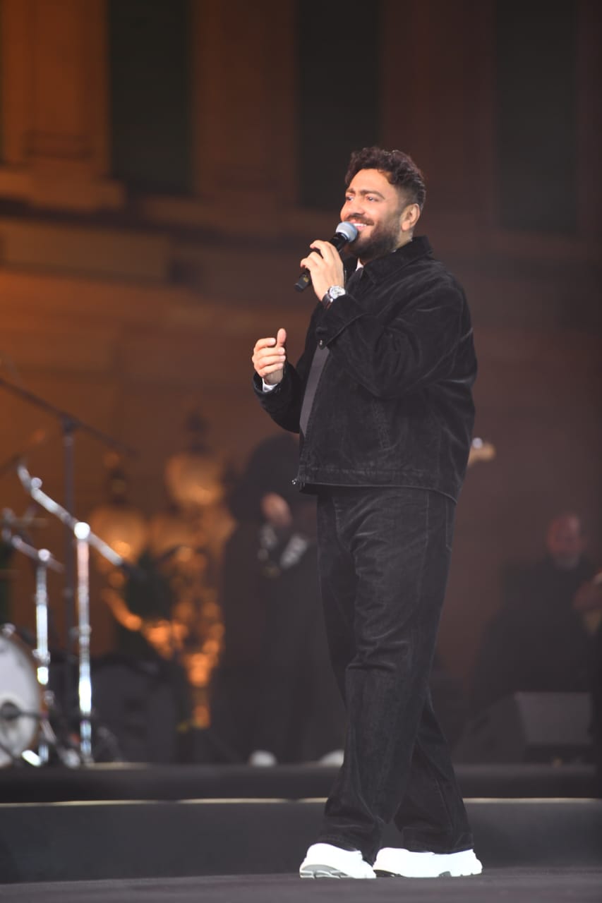 حفل النجم تامر حسنى