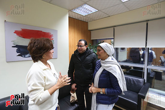 همت سلامة ودندراوي الهواري مع أنوشكا