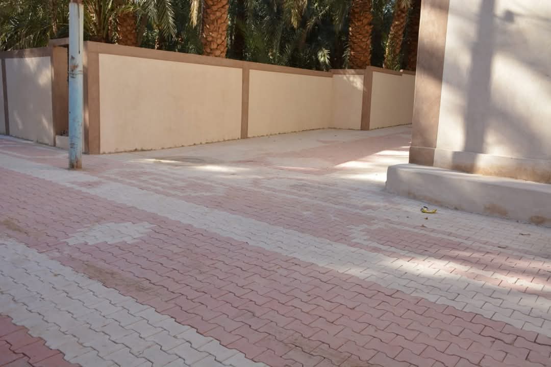 رفع كفاءة المناطق الغير مخططة بالخارجة رفع كفاءة المناطق الغير مخططة بالخارجة