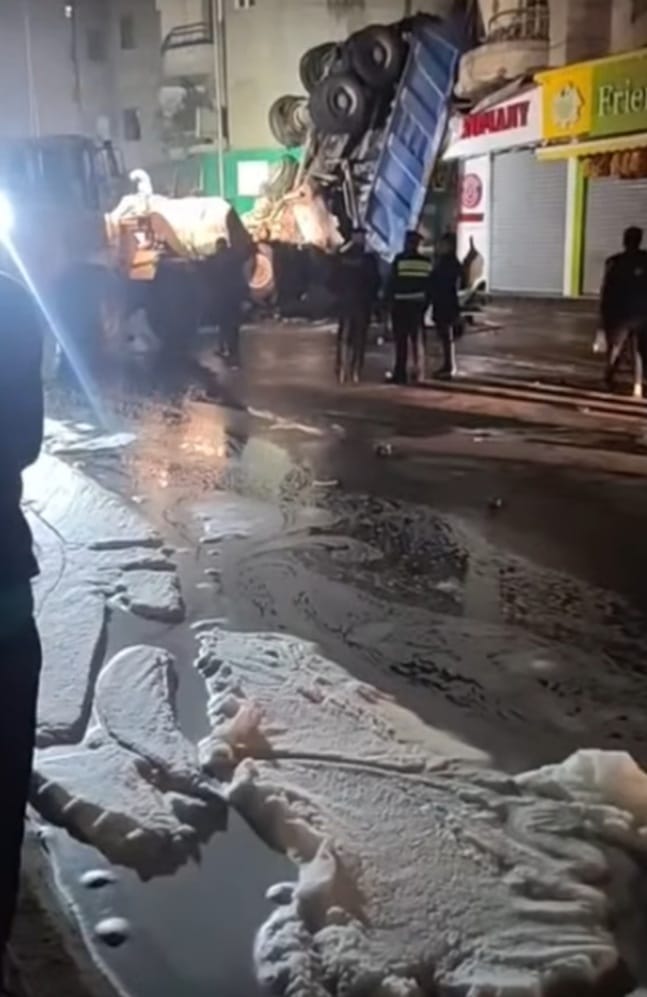 جانب من عملية الرفع (2)