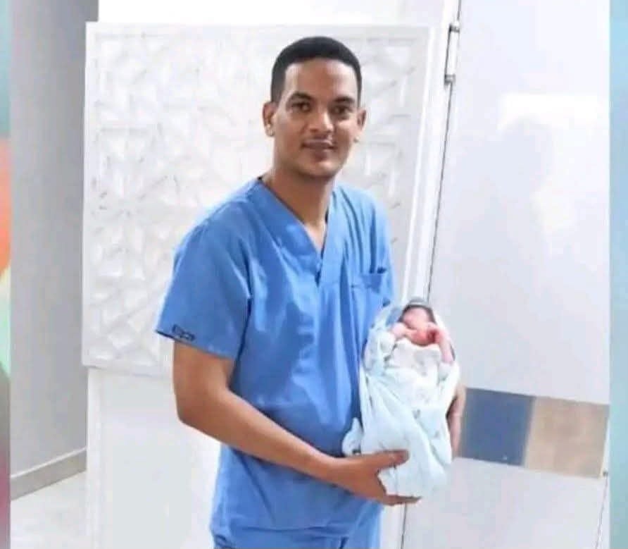 الطبيب الذى استشهد أثناء عمله فى قافلة طبية (2)