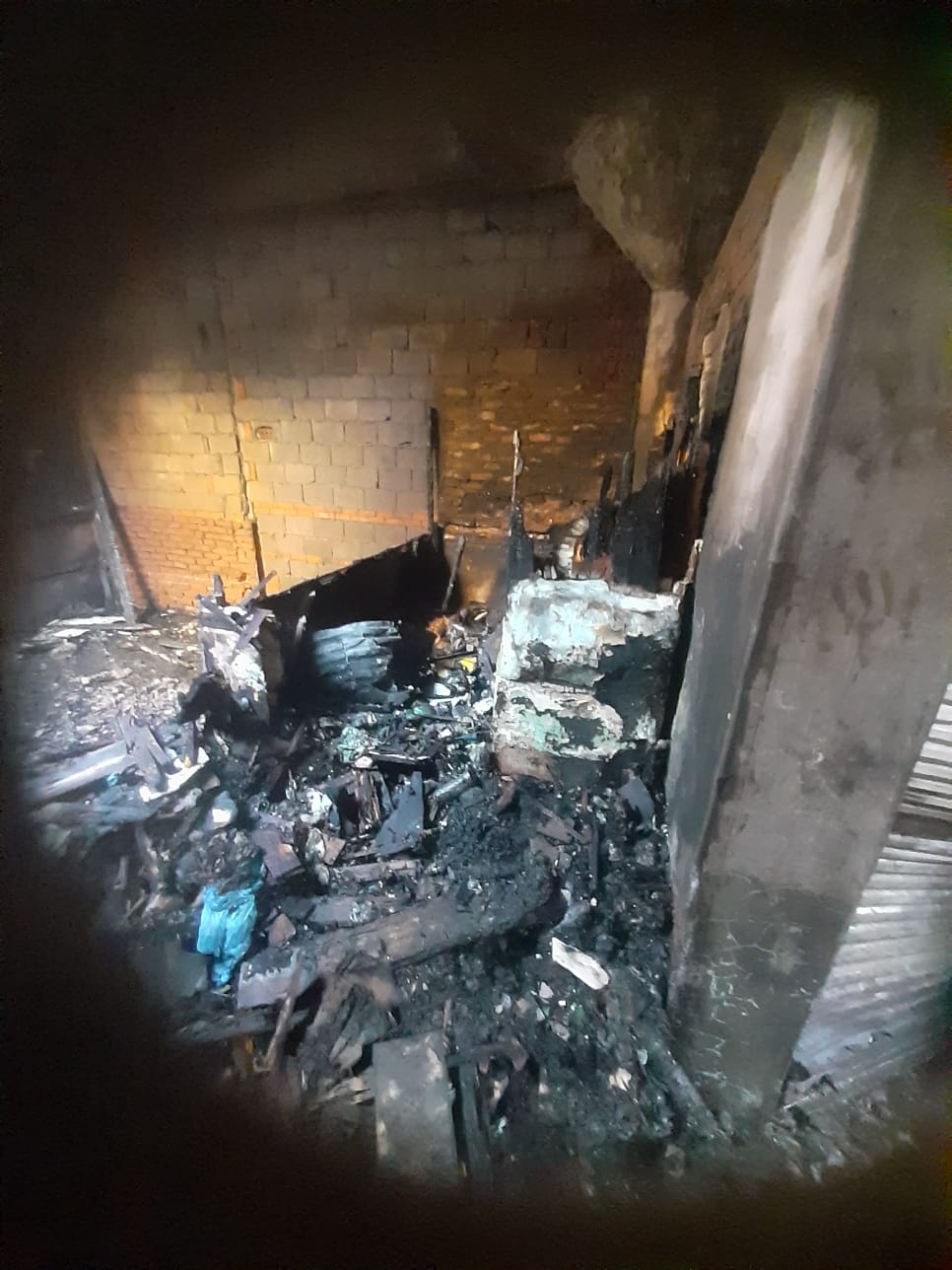 الحماية المدنية تسيطر علي حريق وسط الإسكندرية