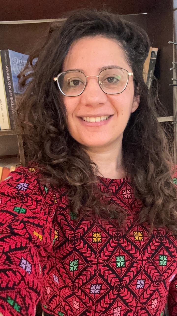 الأسيرة المحرر صمود مطير