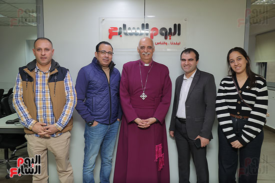 زيارة المطران سامى فوزى رئيس الكنيسة الأسقفية زيارة المطران سامى فوزى رئيس الكنيسة الأسقفية