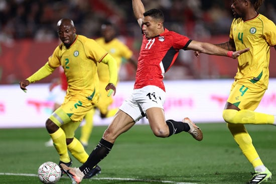 مباراة مصر وزيمبابوي مصطفى محمد