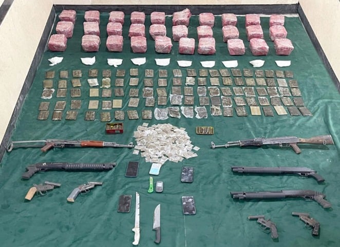 المتهمون والمضبوطات (3)