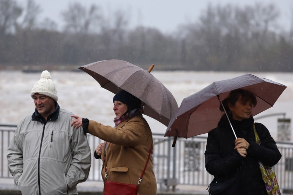 فيضان فرنسا (7)