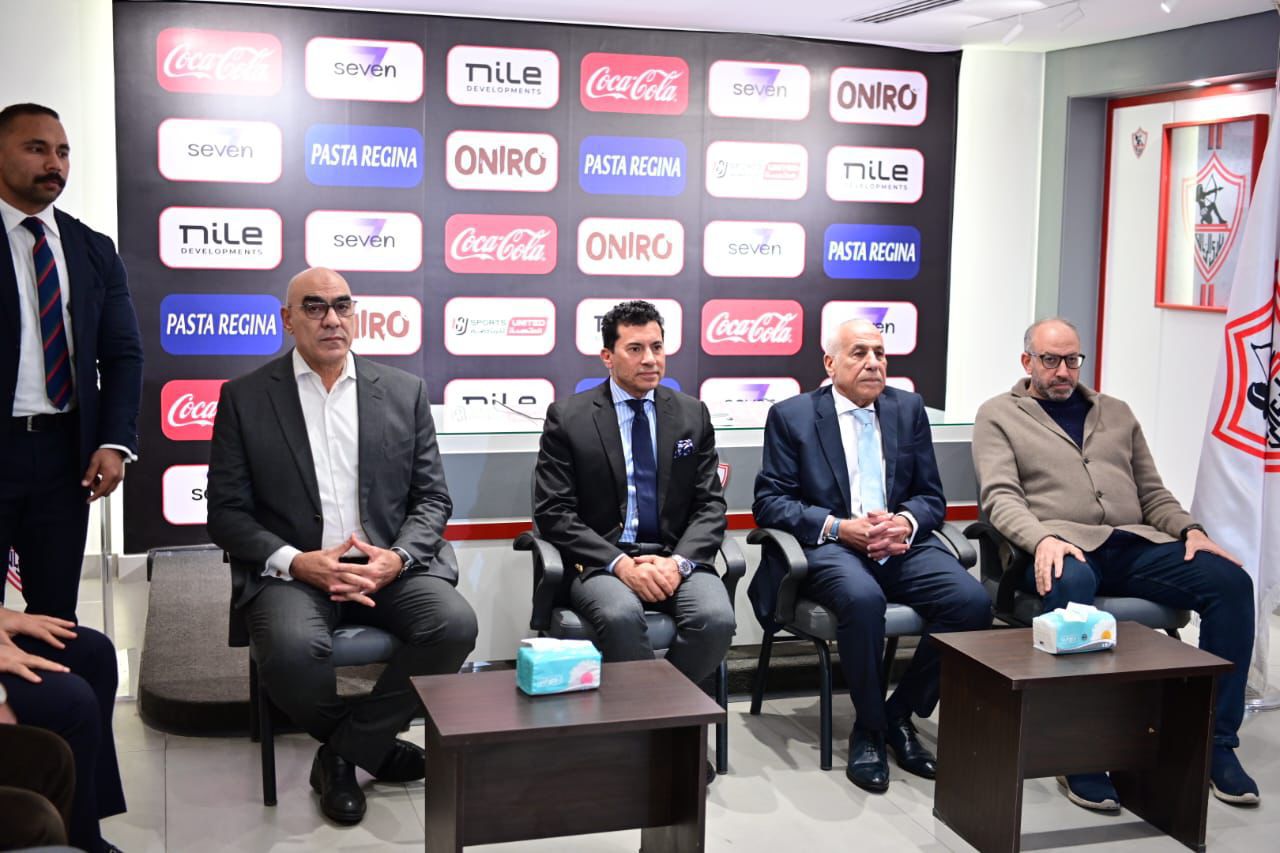 زيارة وزير الشباب والرياضة لنادي الزمالك (3)