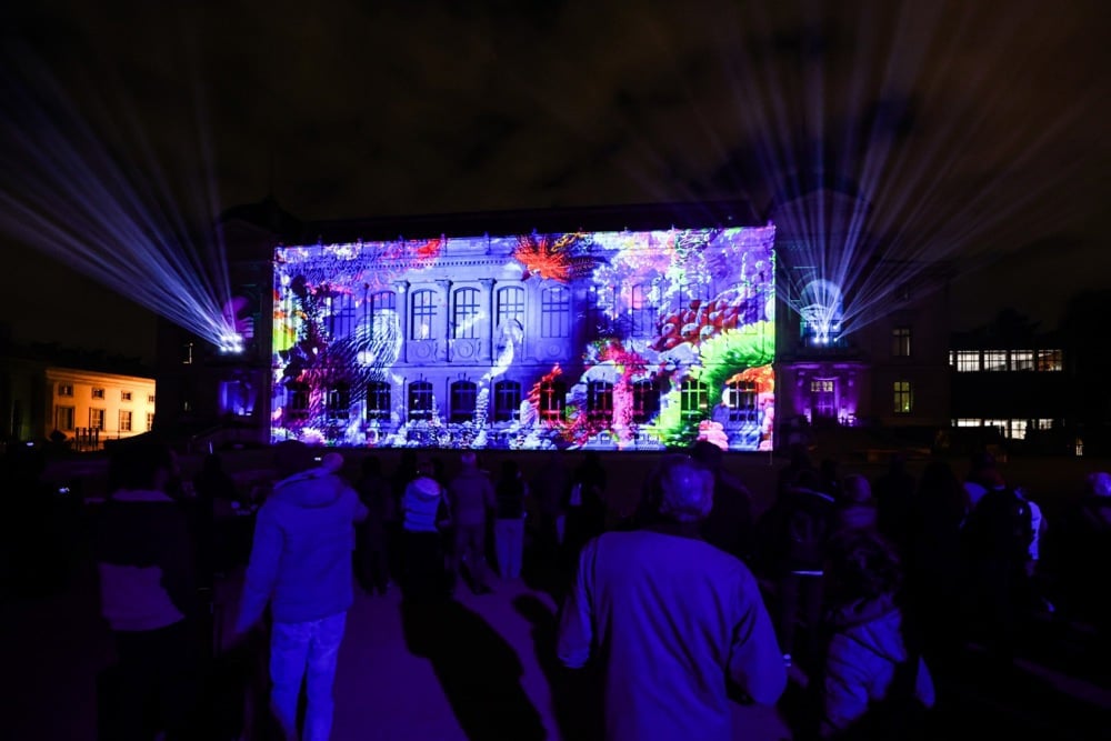 مهرجان الأضواء (1)