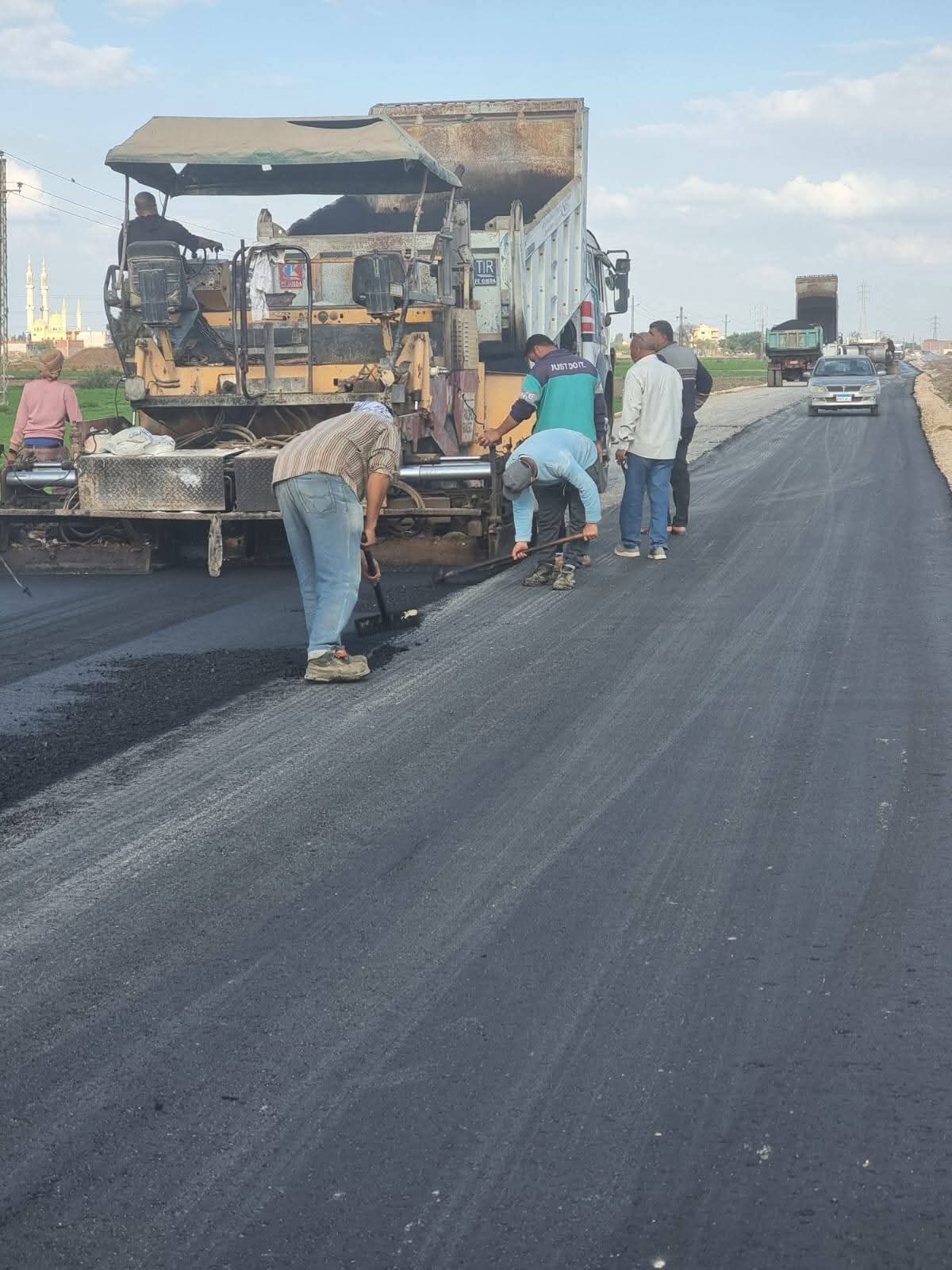 الاعمال الجارية بالطريق