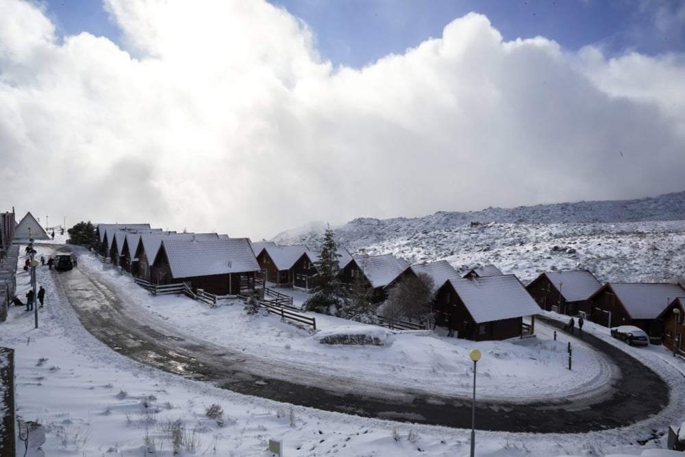 غطت الثلوج العديد من مناطق البرتغال (3)