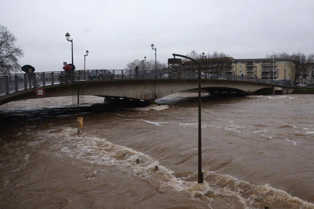 فيضان فرنسا (3)