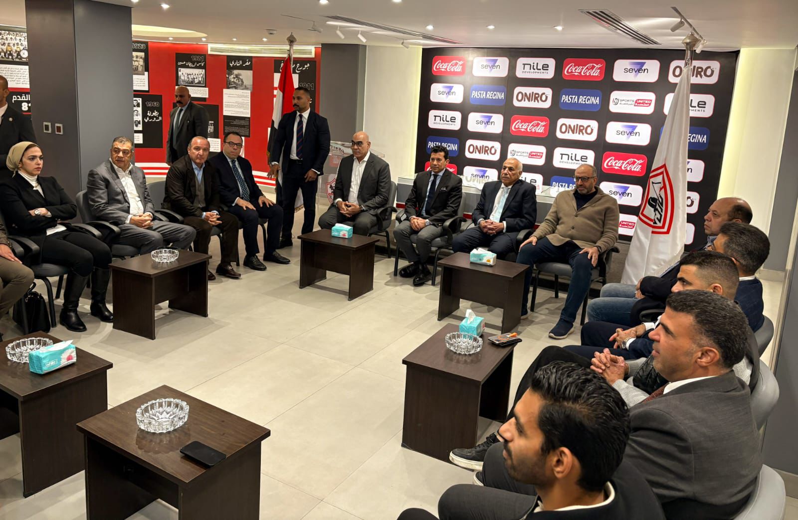 زيارة وزير الشباب والرياضة لنادي الزمالك (2)