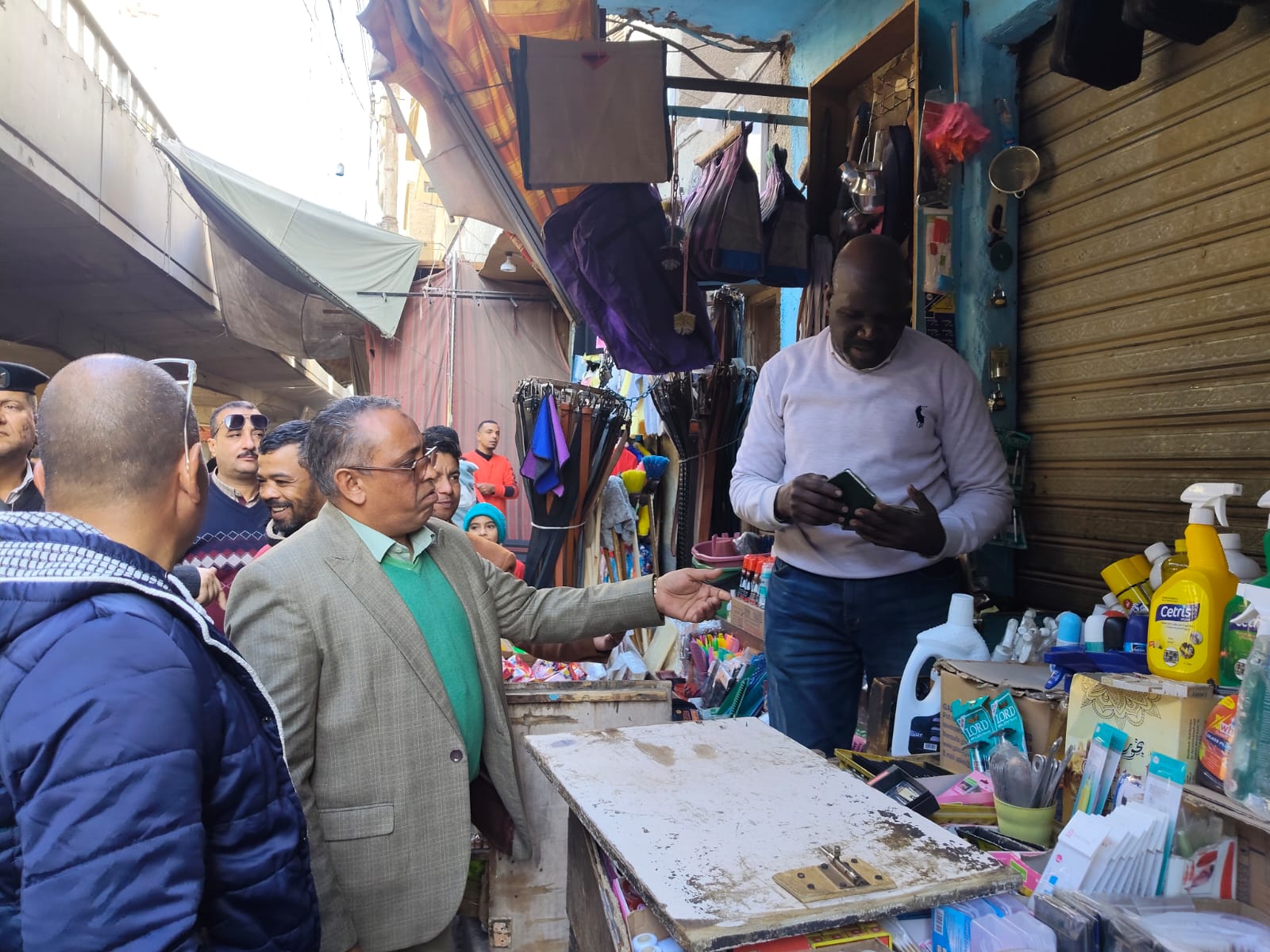 فحص صلاحية السلع 