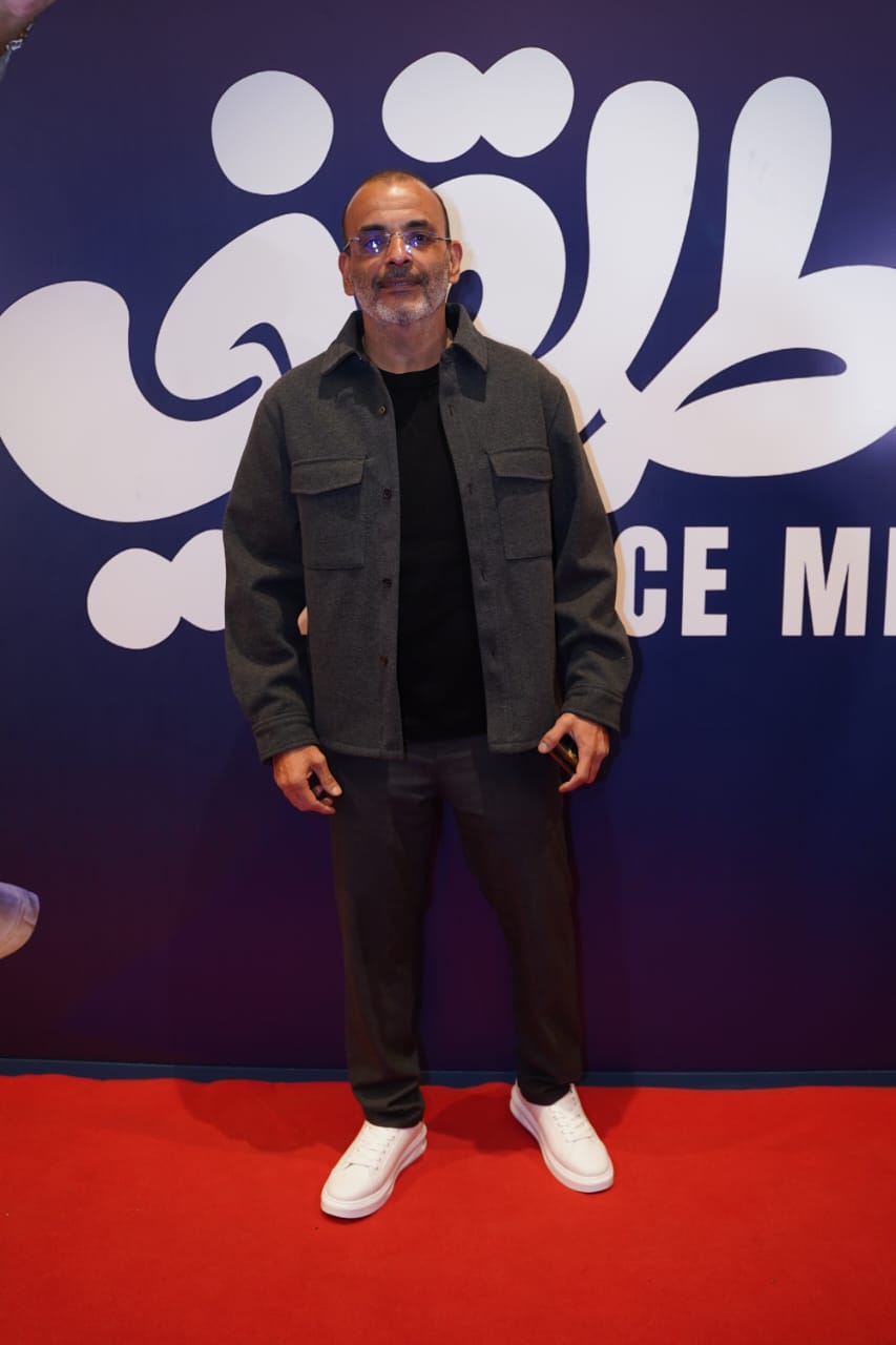 أيمن بهجت قمر