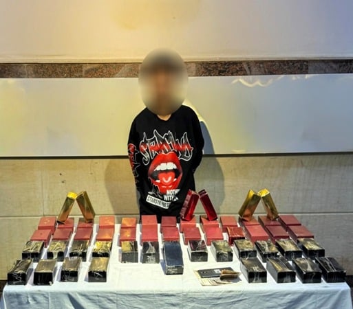 المتهمون والمضبوطات (7)