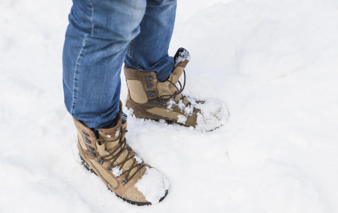 أسباب عديدة تجعل القدم باردة