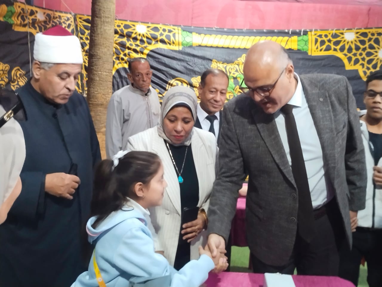 الطفلة ومحافظ القليوبية