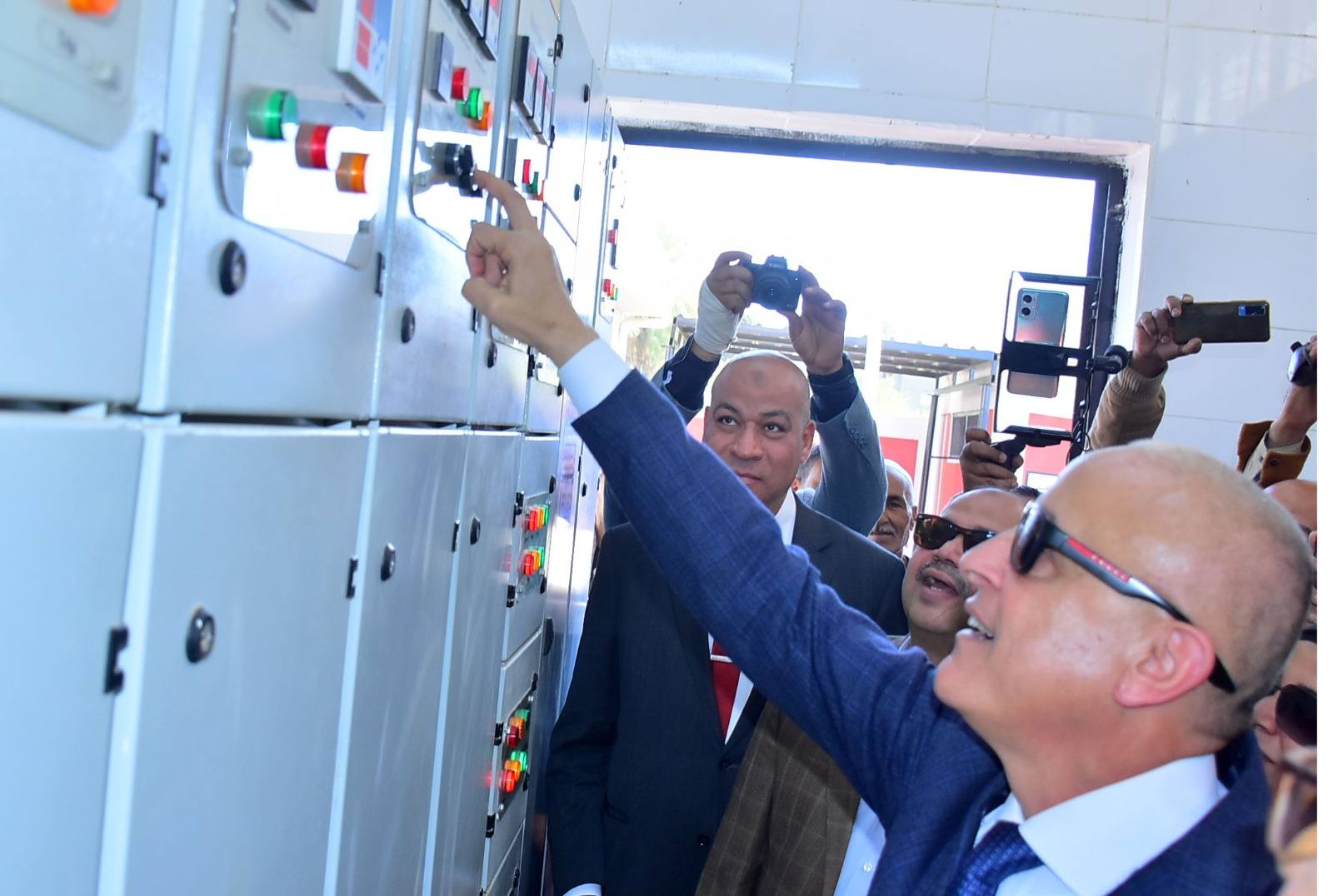 فتح أبواب 3 محطات بقرى ترعة ناصر والدقيرة وجزيرة راجح لخدمة آلاف المواطنين