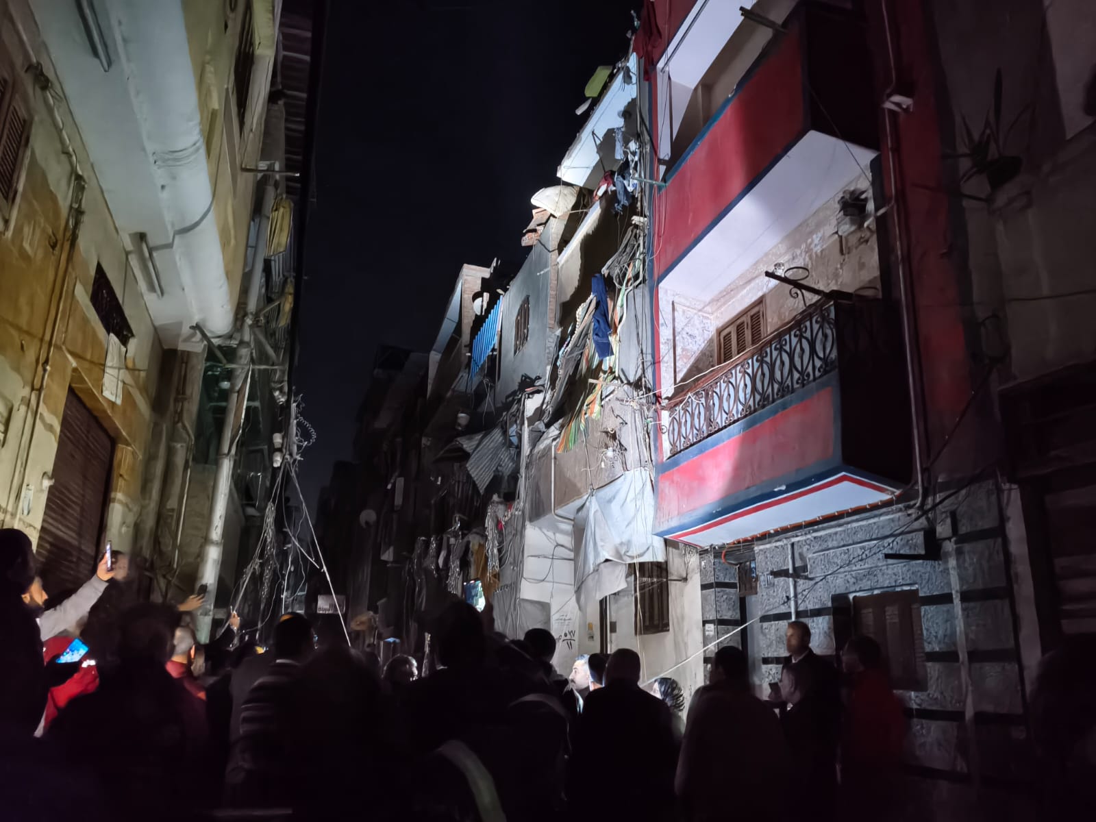 انهيار العقار