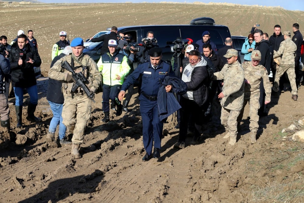 حادث الطائرة الليبية فى تركيا (7)