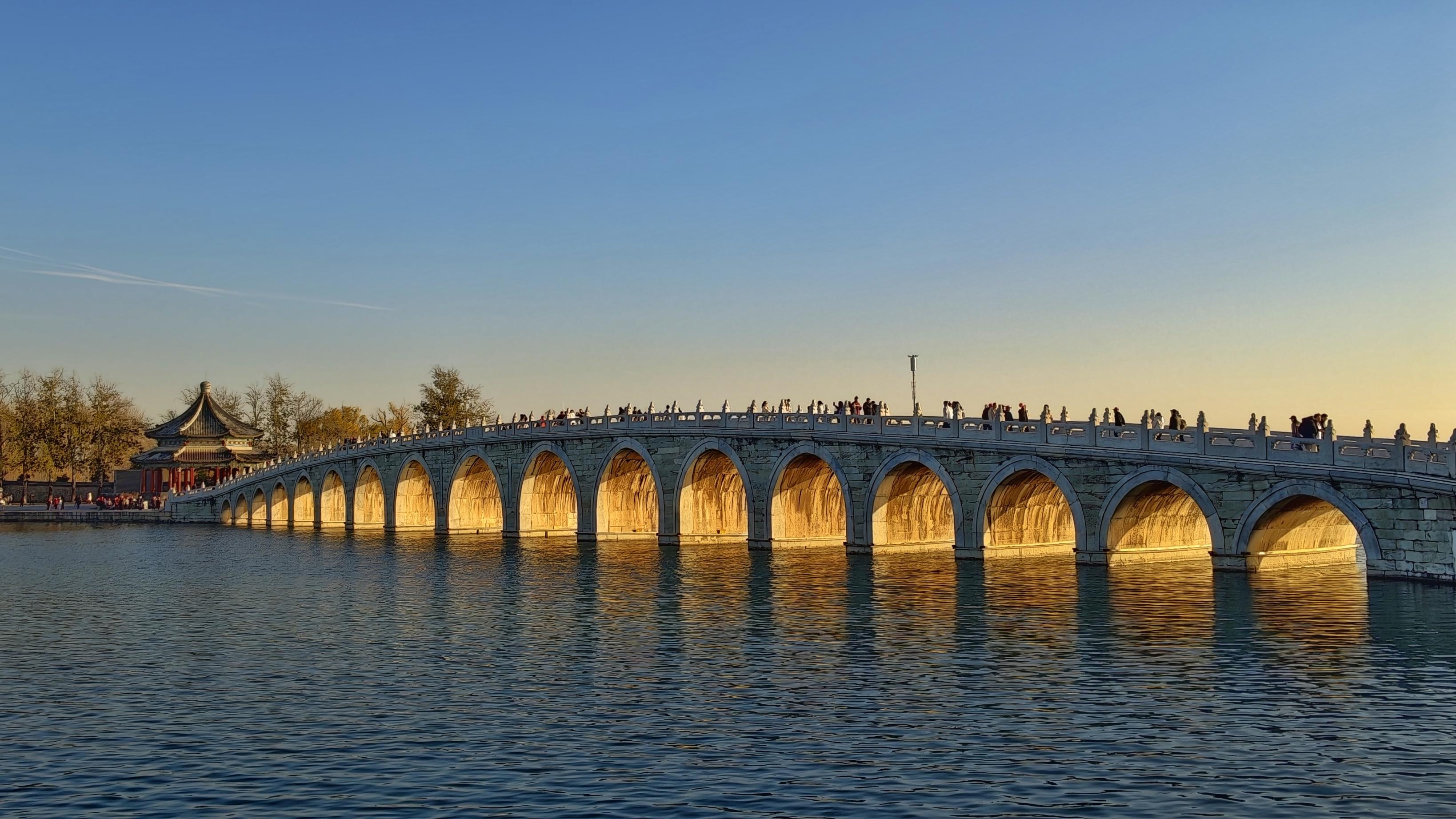 جسر السبعة عشر قوسا في بكين (3)