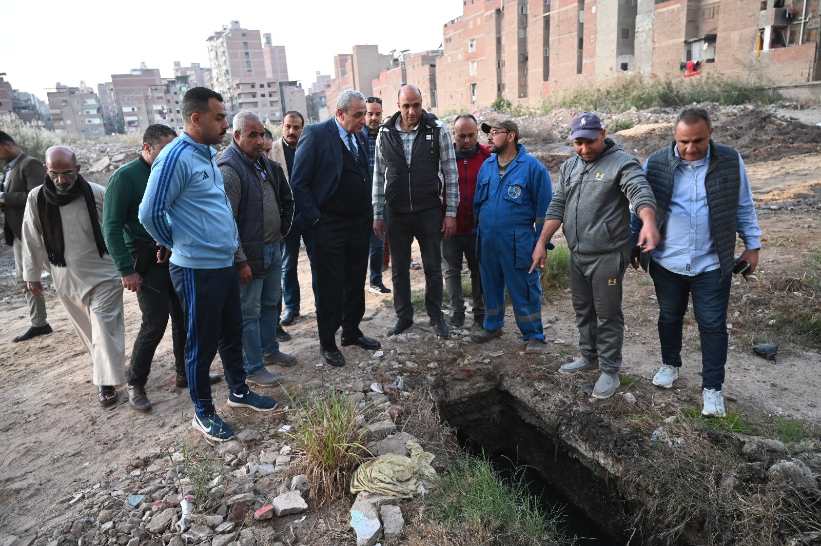 المحافظ يقود حملة بمدينة المحلة 