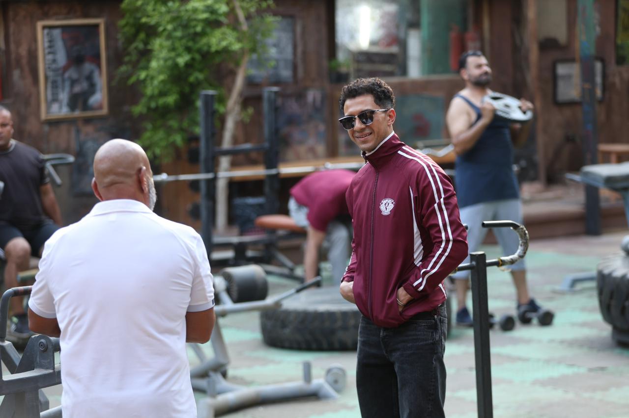 مسلسل بطل العالم