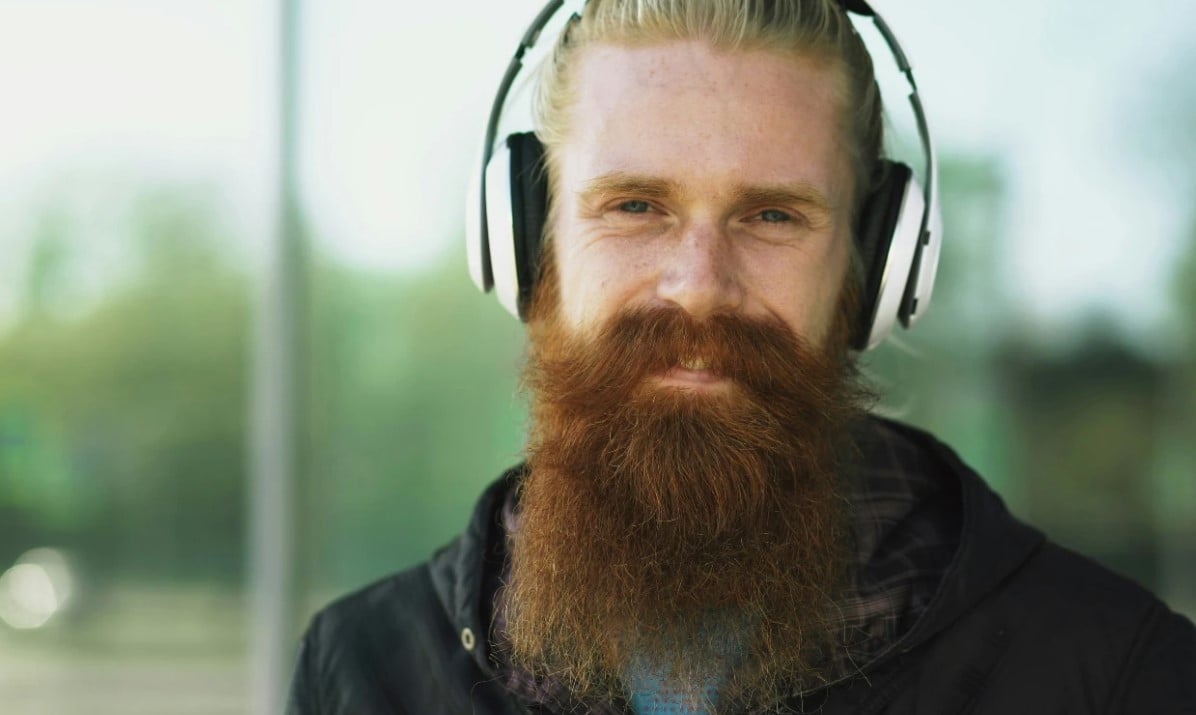 بتهتم بكلمات الأغنية ولا الموسيقى؟ 