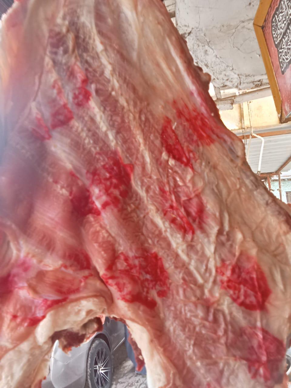 لحوم مبوحة خارج السلخانة