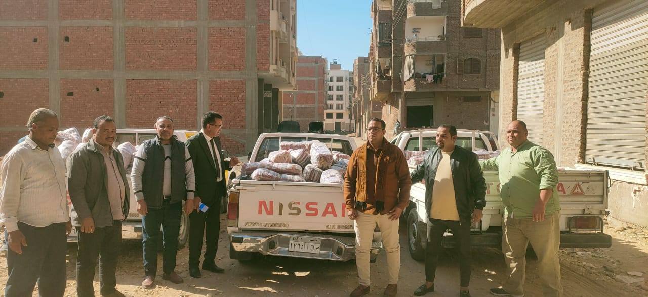 ضبط 4000 كيس مكرونة تموينى مدعم قبل بيعها بالسوق السوداء