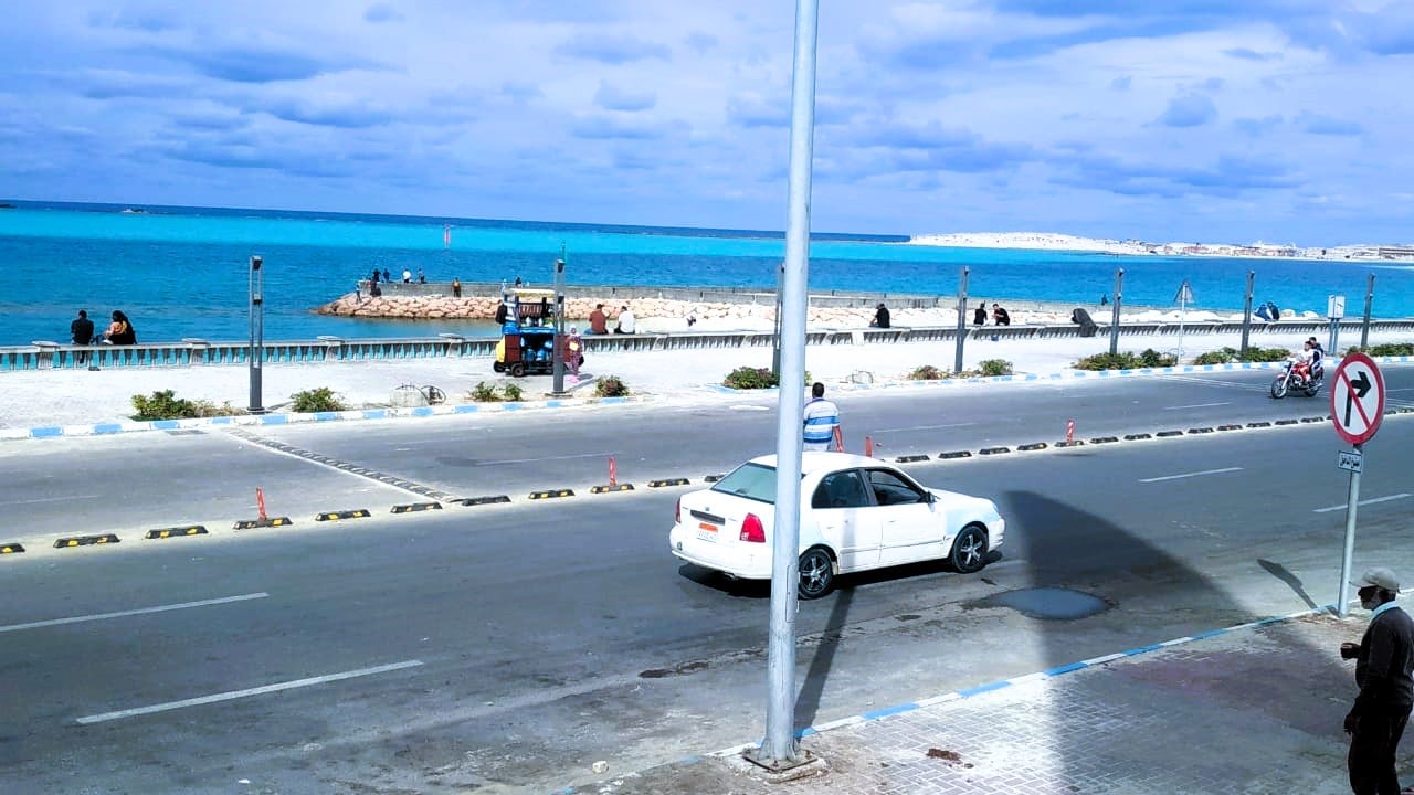 طبيعة خلابة واجواء غائمة - كورنيش مطروح طبيعة خلابة واجواء غائمة - كورنيش مطروح