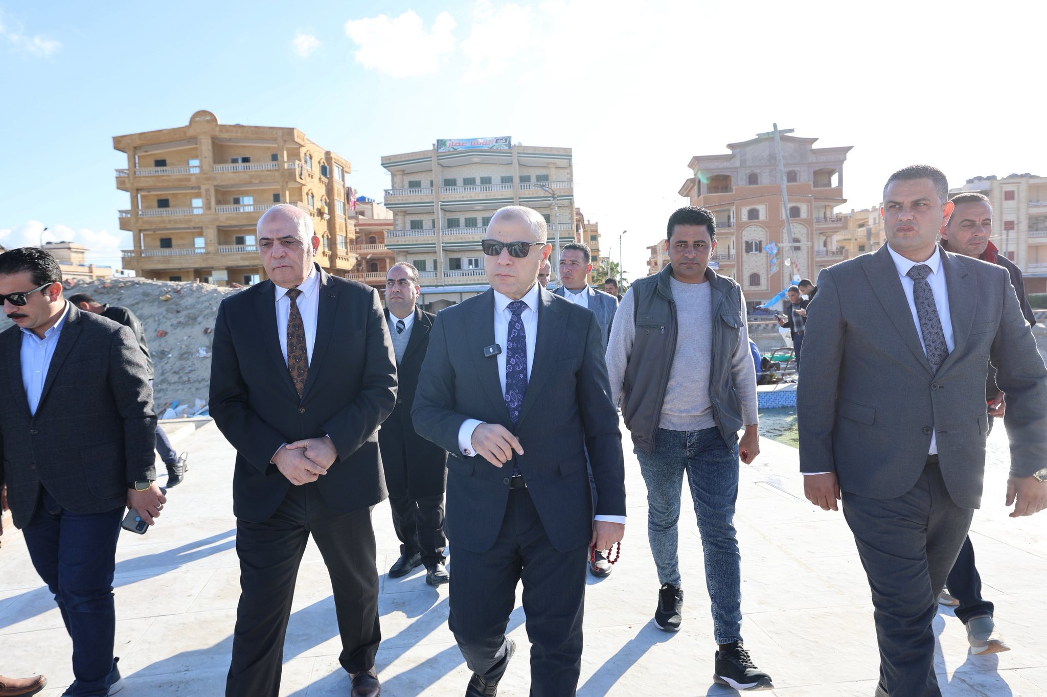 محافظ كفر الشيخ يتابع تنفيذ مبادرة كفر الشيخ بتنور