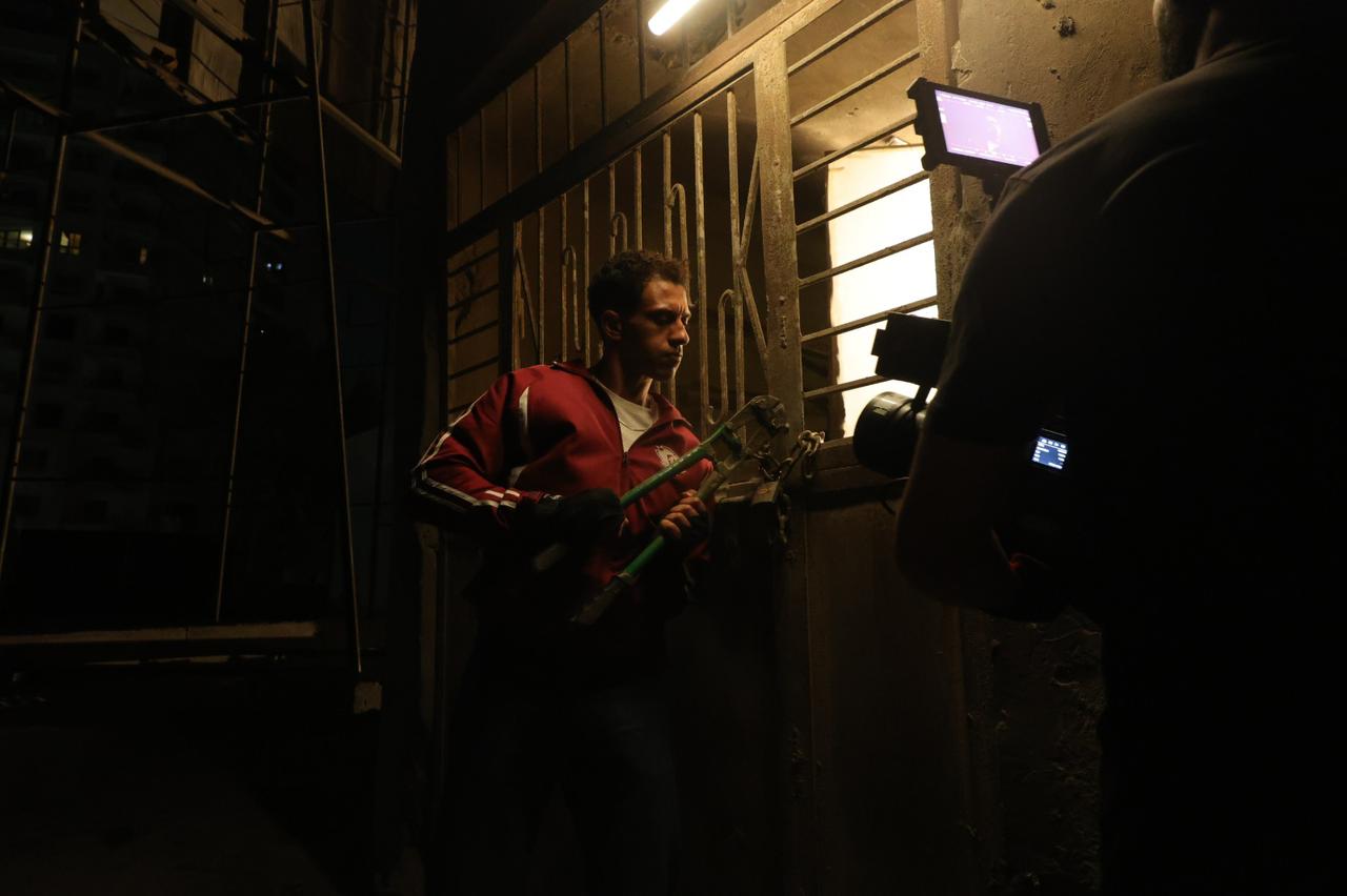 كواليس مسلسل بطل العالم