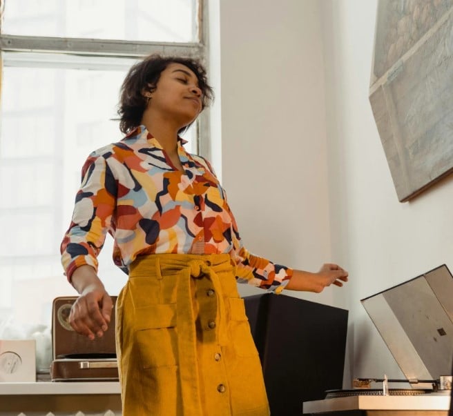 اعرف شخصيتك من طريقة استماعك للأغانى