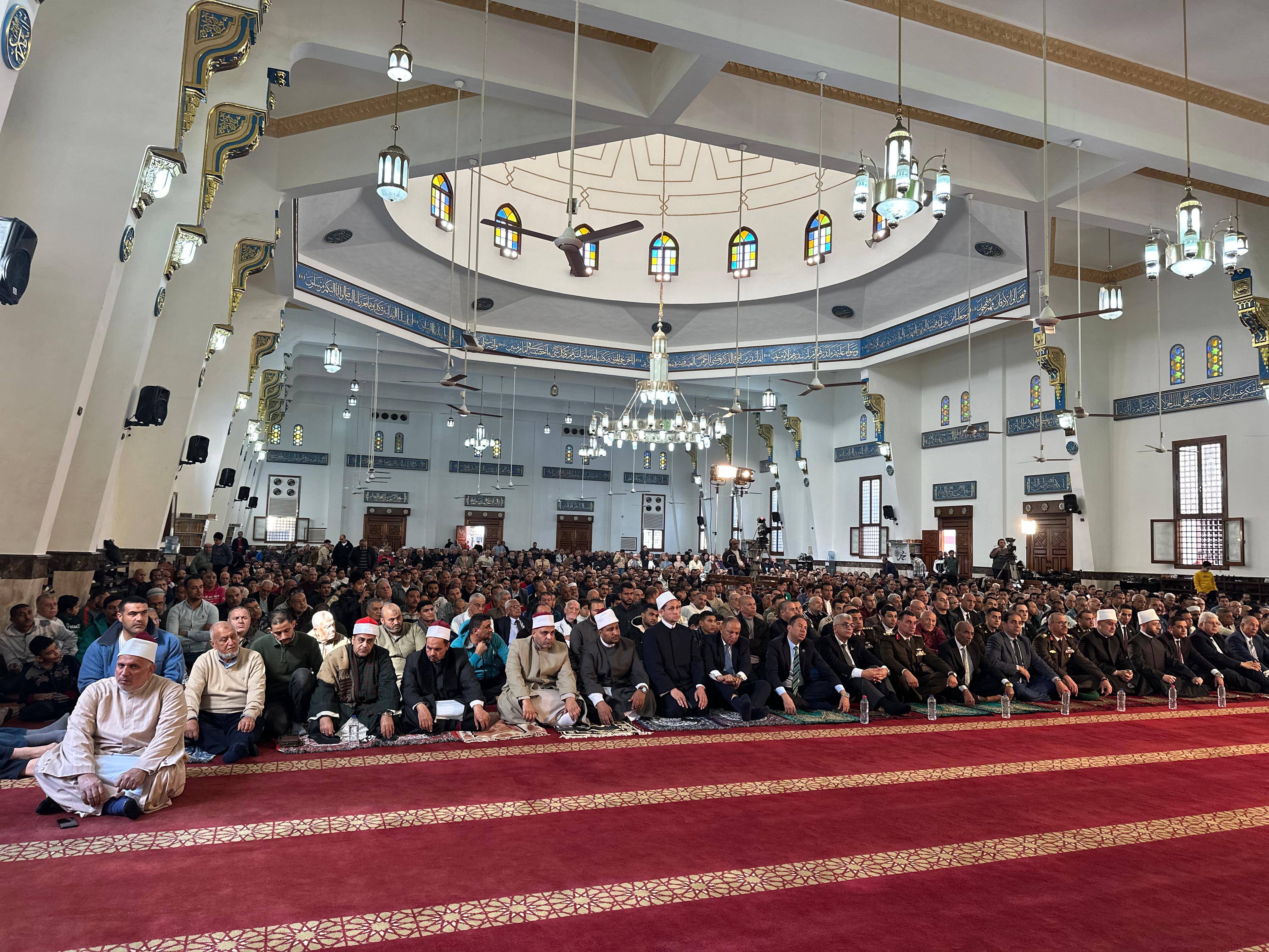 حضور المسجد العباسي ببورسعيد