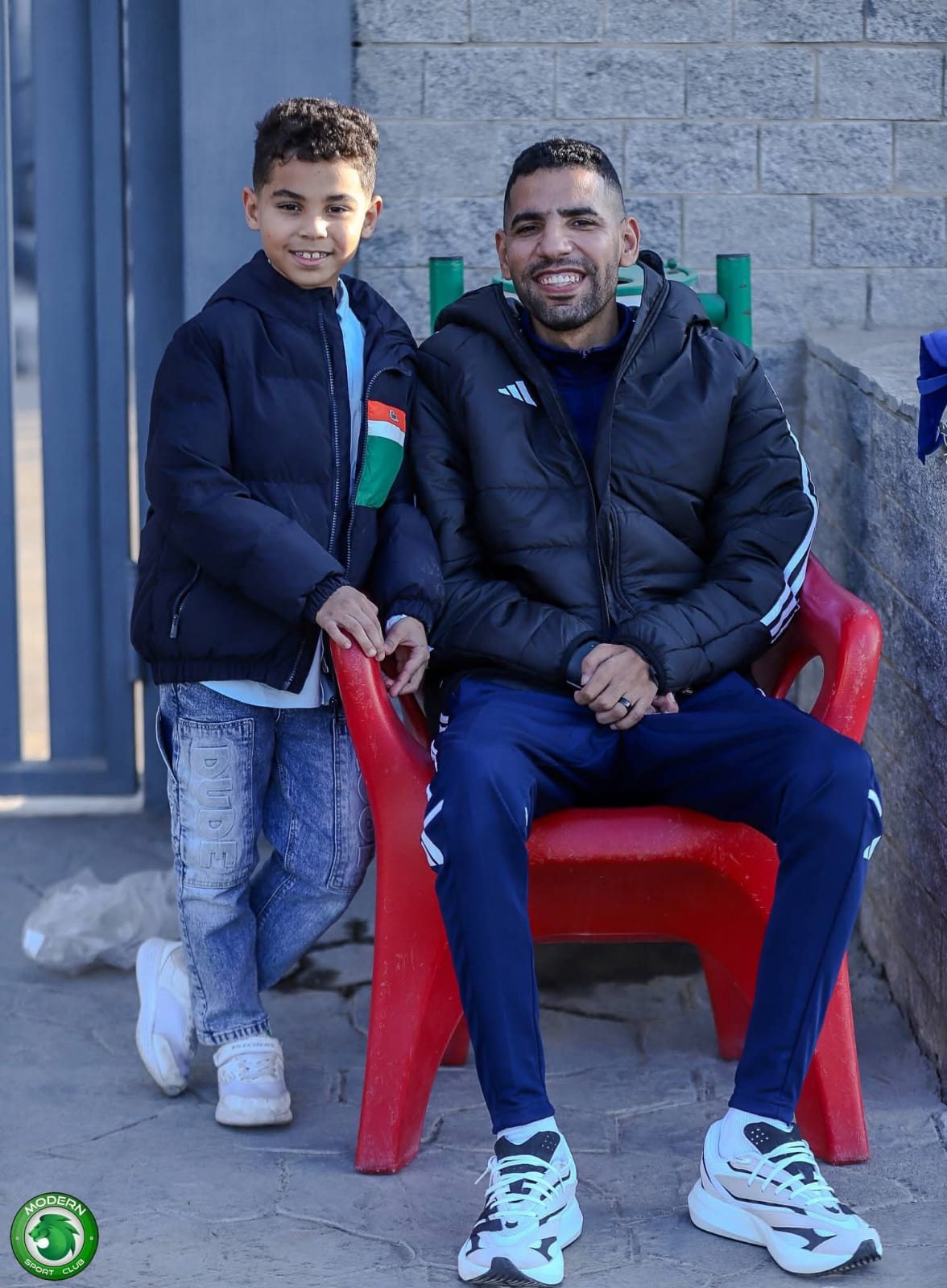 مؤمن زكريا و ابنه