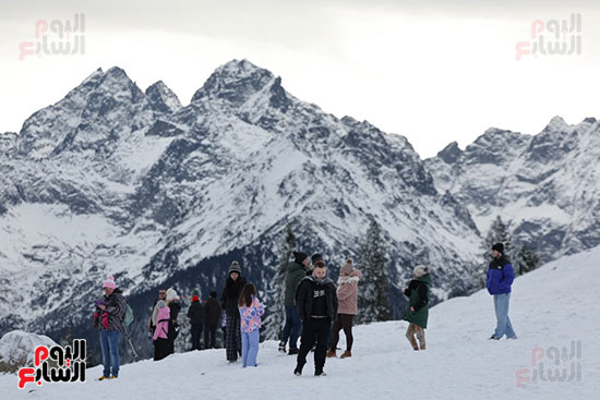 الجليد يرسم البهجة فى جبال تاترا